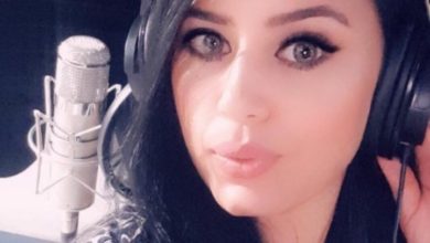 صورة الإعلامية التونسية غادة قطاطة في القاهرة بدعوة لحضور ندوة صحفية