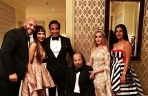 الفنان طلعت زكريا مع أسرته