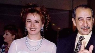 صورة الفنانة “نجلاء فتحي” تطلب الزواج من الإعلامي “حمدي قنديل”