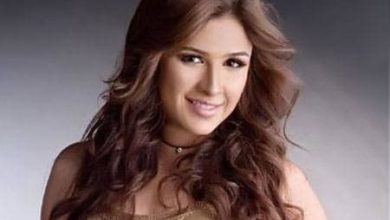 صورة ياسمين عبدالعزيز فنانة ذو وجه مبتسم رسمت خطاها من ذهب فى عالم الفن