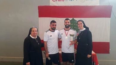 صورة نجوم أهل الفن والإعلام والرياضة في ذكرى عيد الإستقلال