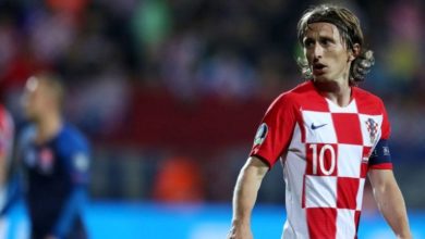 صورة مودريتش يغادر منتخب كرواتيا ويعود إلى ريال مدريد