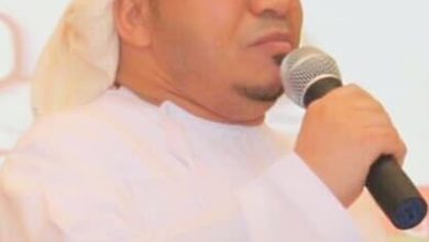 صورة الشاعر “سيف العلوي “اجد نفسي في الشعر النبطي فهومدرسة قائمة بذاتها وللأدب في السلطنة مستبقل مبهر