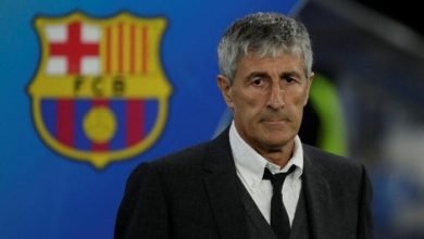 صورة كيكي يطالب برشلونه بأمواله…