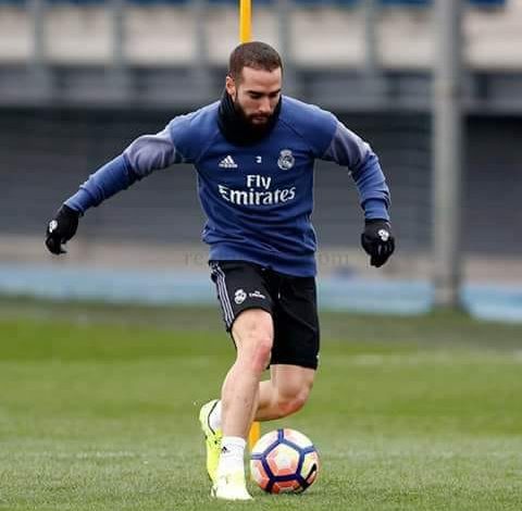 ريال مدريد يعلن عودة كارفاخال الى تدريبات الفريق