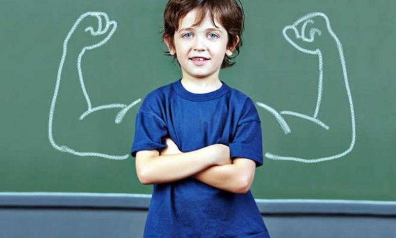 كيف تزرع الثقة بالنفس في طفلك وتعززها