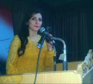 الشاعرة رنا سلوم الشاعرة رنا سلوم