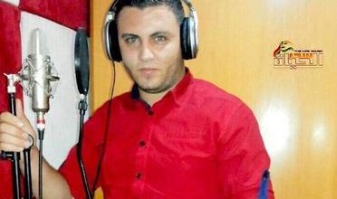 صورة “محمد الجمال” اهتم بكبار السن واليتامى لادخل الفرحة إلى قلوبهم ..و دور الأغنية لمناصرة القضية  مهم جداً