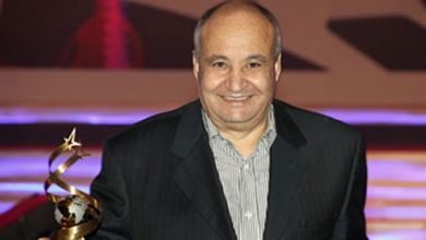 صورة أيمن عبد الرحمن ” انتهى زمن السيناريو الذي يدفعك للتأمل والتفكير ..ننعي للأمة وحيد حامد وزمنه