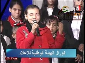 صورة أصغر شاعرة فى الوطن العربي تغريد من صعيد مصر تتفجر موهبتها فى الشعر والإلقاء