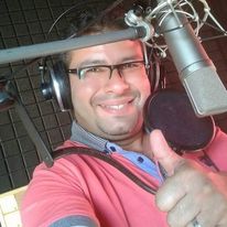 صورة راتب الزيبق”الطرب الأصيل لايموت والغناء احتراف وأحاسيس ومشاعر ليس كل من سمي مطرب فهو يُطرب