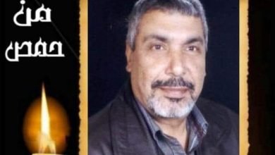 صورة د.م.نذير أبو وجيه” الفنان الراحل أحمد منصور سنديانة معتقة محب ومتواضع