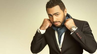 صورة تامر حسن لمحمد سامي بفتخر إنى قدمتك واكتشفت مخرج عظيم زيك