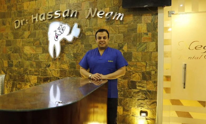د.حسن نجم يوضح أسباب رائحه الفم الكريهة وكيفية علاجها
