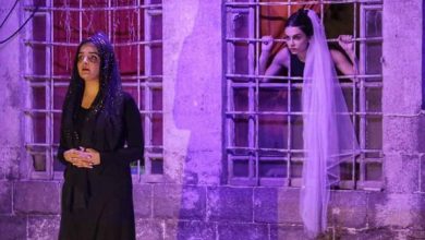 صورة مسرحية ” المسرحية” رسالة لكل امرأة أن تنهض بقرار الإرادة والقوة