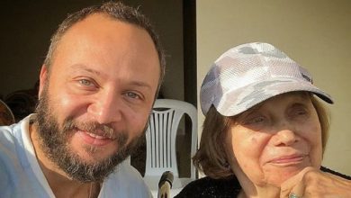 صورة نجوم سوريا ينعون “ستيلا خليل” والدة الفنان “مكسيم خليل”!!