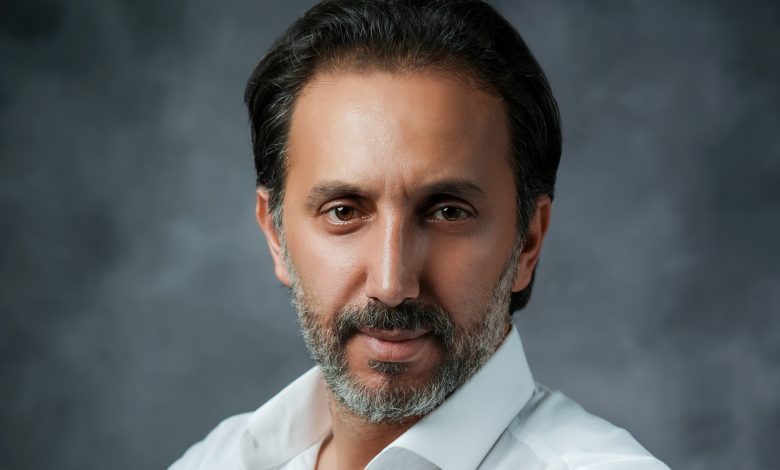 أحمد الأحمد ممثل من الطراز الرفيع "مقتطفات من حياته