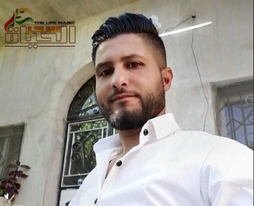 صورة قصي منصور أبو حمدان موهبة فنية متواضعة