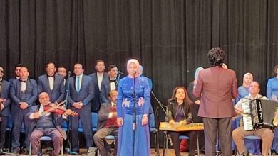 صورة ” قصر ثقافة أسيوط ” يقيم احتفالية عيد الأم برئاسة الفنان هشام عطوة
