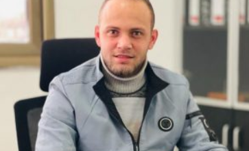 صورة الصحفي هشام النواجحة ضمن الصفحات الإعلامية الأكثر متابعة بفلسطين