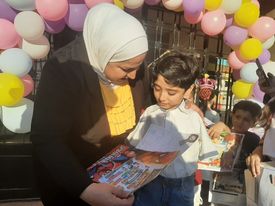 صورة أ.جمان عزوز ” المدير الناجح يسعى لتذليل الصعوبات وتلبية الاحتياجات ويبتعد عن الشخصنة