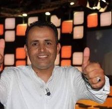 صورة “الشاب عماد ” في أول لقاء صحفي بعد العودة إلى الميدان الفني
