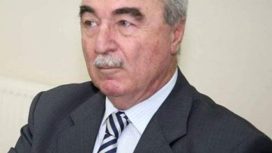 صورة الكاتب محمد أزوقه: من يكتب السيرة الذاتية عليه أن يكون قادرا على تحفيز القارئ على قراءتها