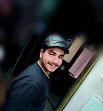 صورة مُحَمَّد وِسَام مُحَمَّد أيمَن الصَّغير “الشِّعر بالنِّسبة لي لغةٌ مقروءةٌ بالعينِ محسوسةٌ بالفكرِ