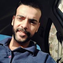 صورة محمد يسري / الرسم موهبة تصقلها الدراسة وأنا أطمح لرسالة نافعة ذات قيمة