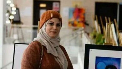 صورة المصممة الجزائرية نوال بوهروم حلم الوصول إلى القمة