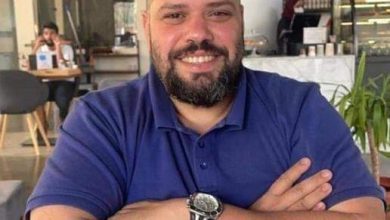 صورة انتزاع الشوك لايؤذي !