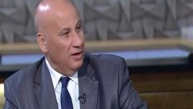صورة د.جمال فرويز “الجيل الحالي الموبايل هو الحياة له نقنن توقيت استهلاكه لا نمنع