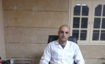 صورة محمد ونوس يوضح متى وكيف نستخدم الشاشات مع الطفل؟