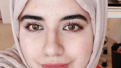 صورة “مينا بشير” هدفي إعادة إحياء لغتي العربية في بقعة الغرب المنغلقة والمسيجة