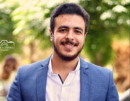 الإعلامي محمد خليل اسماعيل يطلق مقطوعةً شعرية بعنوان "قد حكمت بفرقتنا الليالي" عبر تطبيق أنغامي