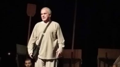 صورة الفنان موفق الأحمد “المسرح تقديم الواقع بشكل جميل