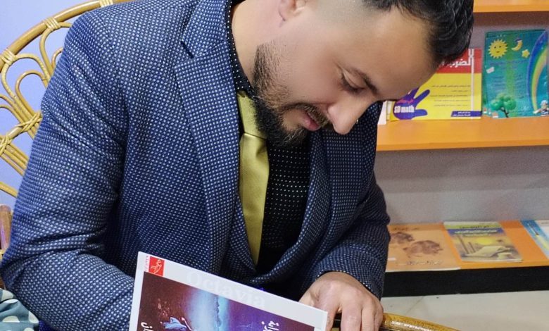 جواد أبو حمدان "أوكتيفيا "هي نتاج فكري نشأ ليضيء بعضاً من النور في واقعٍٍٍٍ عمه السواد