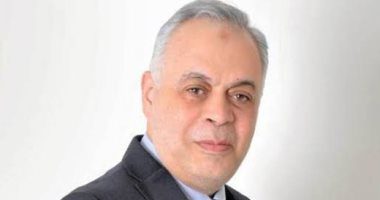 تكريم أشرف زكي بجائزة الدولة التقديرية في الفنون