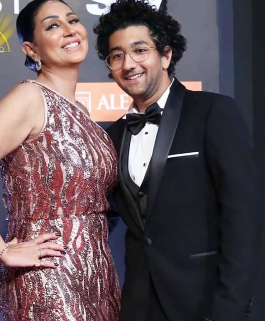 وفاء عامر ونجلها